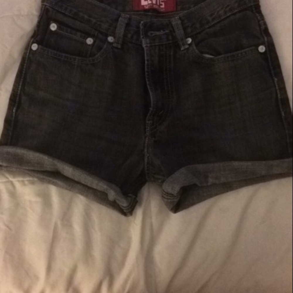 Levi’s cut offs